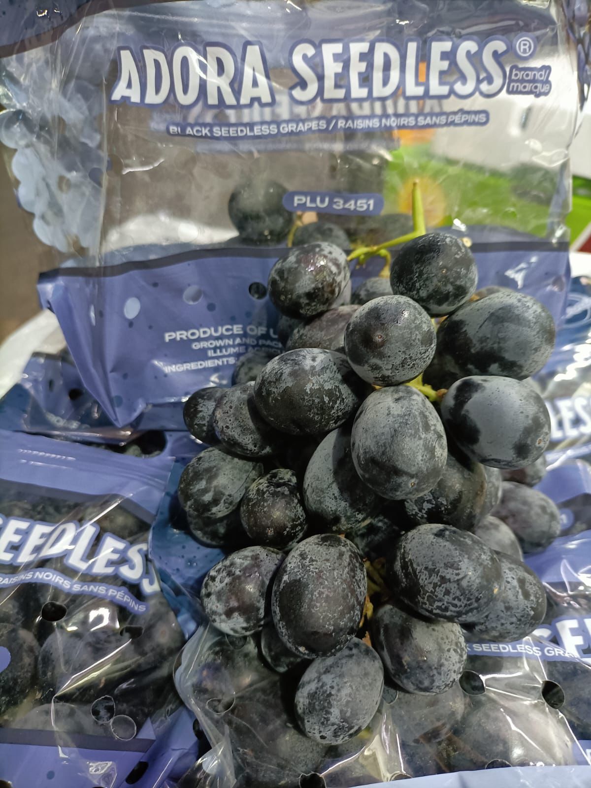 ADORA BLACK SEEDLESS GRAPES (500g/box) FRESH NATURAL FRUIT