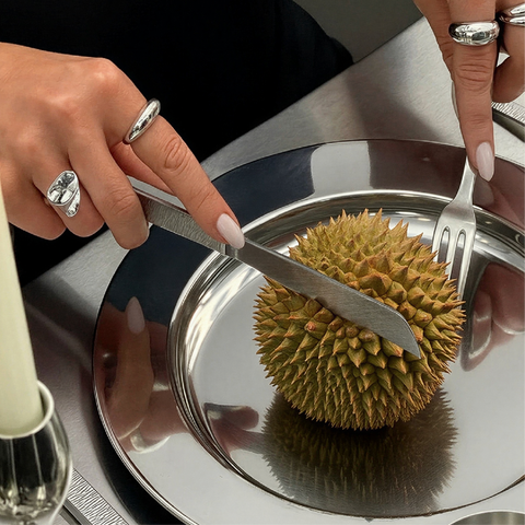 VLACK Durians